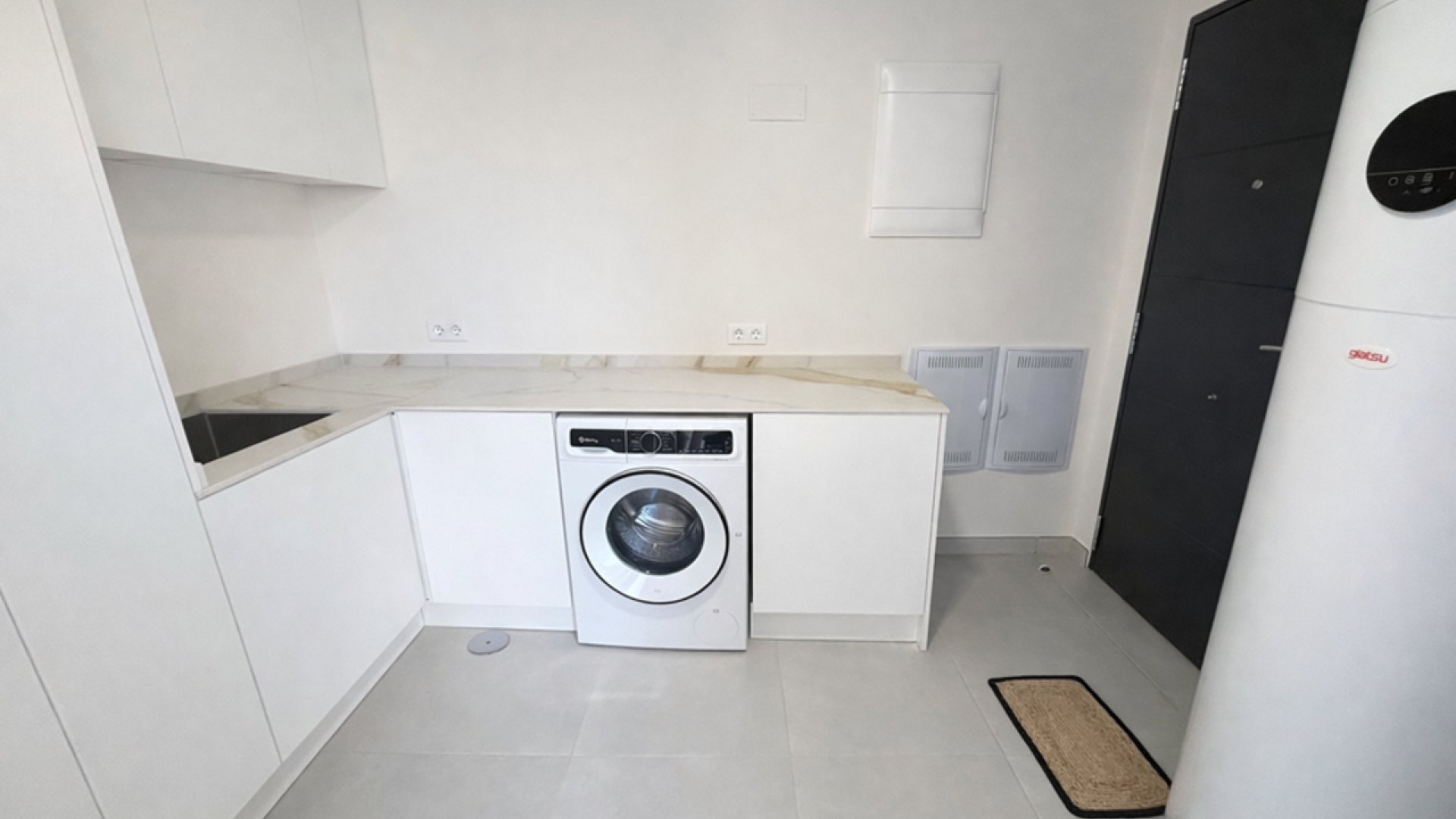 Resale - Villa -
Altaona Golf and Country Village - Altaona Golf - Country Village