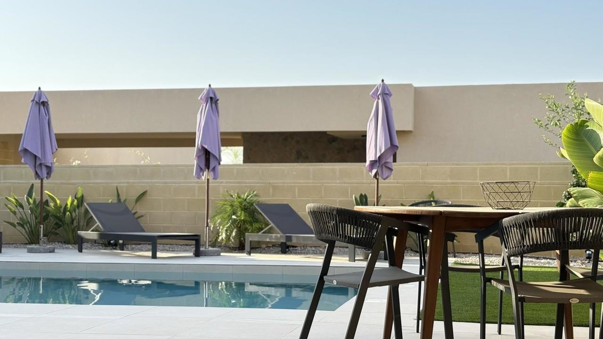 Resale - Villa -
Altaona Golf and Country Village - Altaona Golf - Country Village