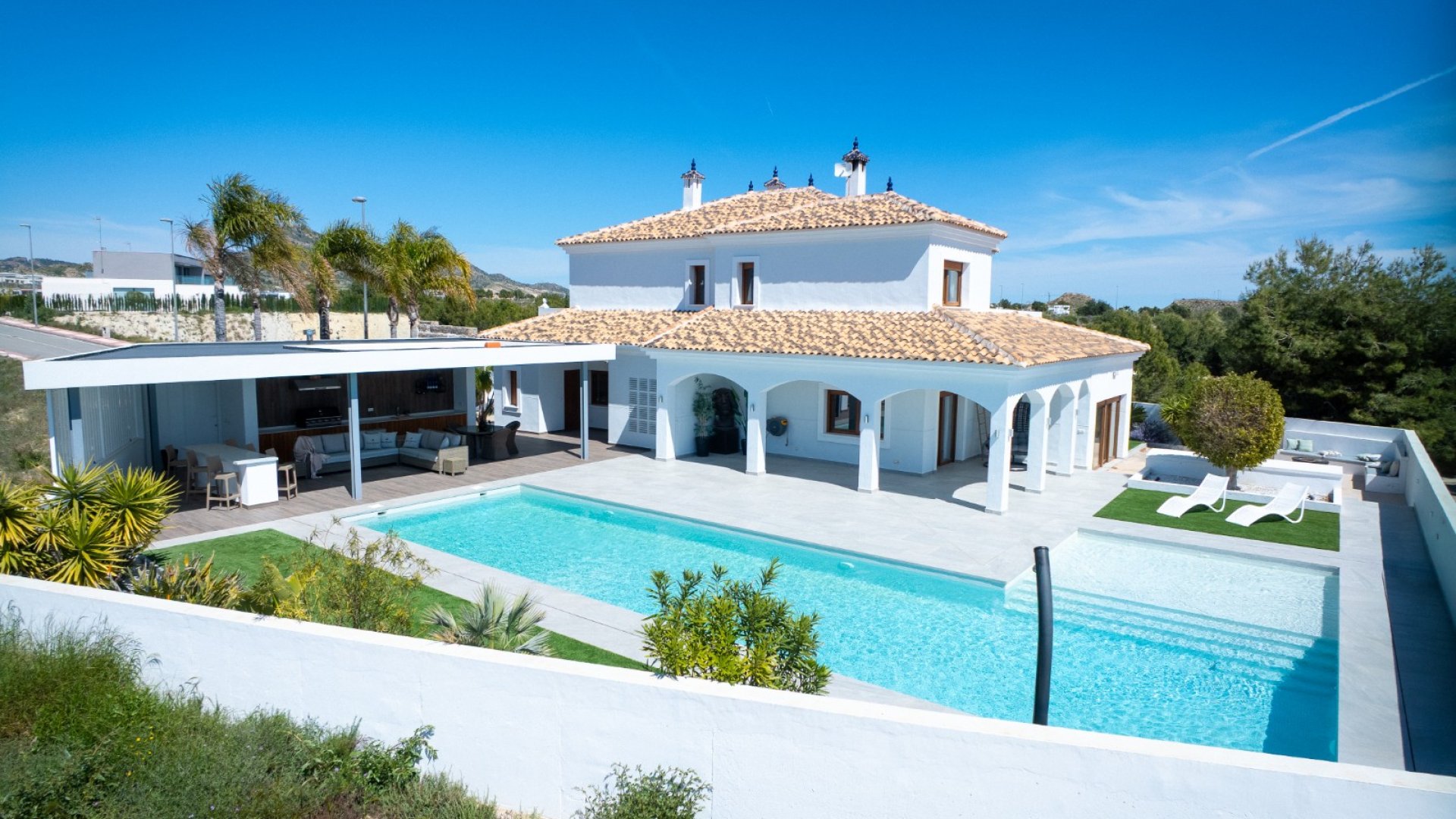 Resale - Villa -
Altaona Golf and Country Village - Altaona Golf - Country Village