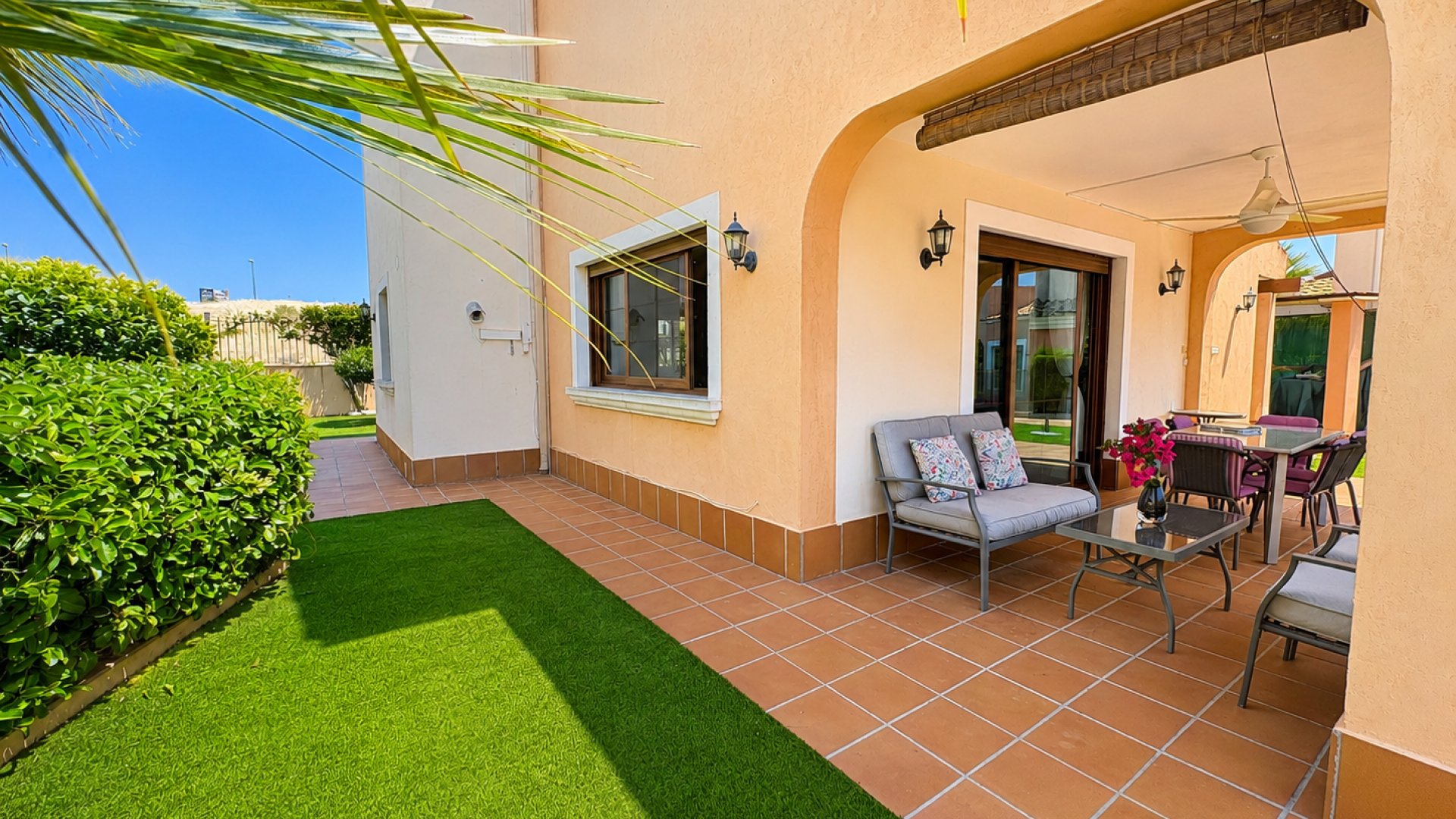 Resale - Villa -
Altaona Golf and Country Village - Altaona Golf - Country Village