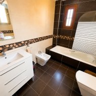 Resale - Villa -
Altaona Golf and Country Village - Altaona Golf - Country Village