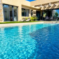Resale - Villa -
Altaona Golf and Country Village - Altaona Golf - Country Village
