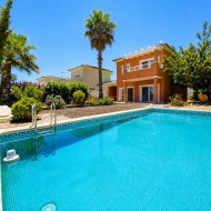 Resale - Villa -
Altaona Golf and Country Village - Altaona Golf - Country Village