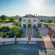 Resale - Villa -
Altaona Golf and Country Village - Altaona Golf - Country Village