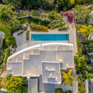 Resale - Villa -
Altea