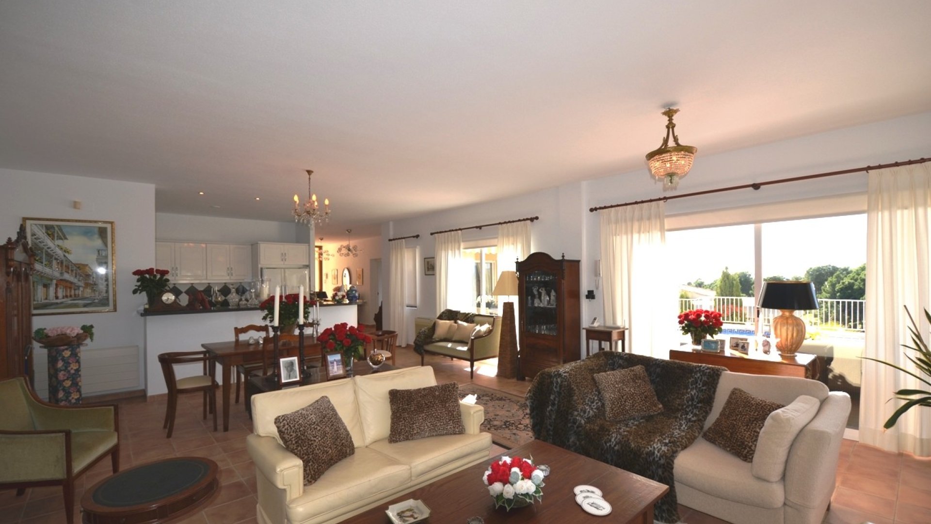 Resale - Villa -
Altea