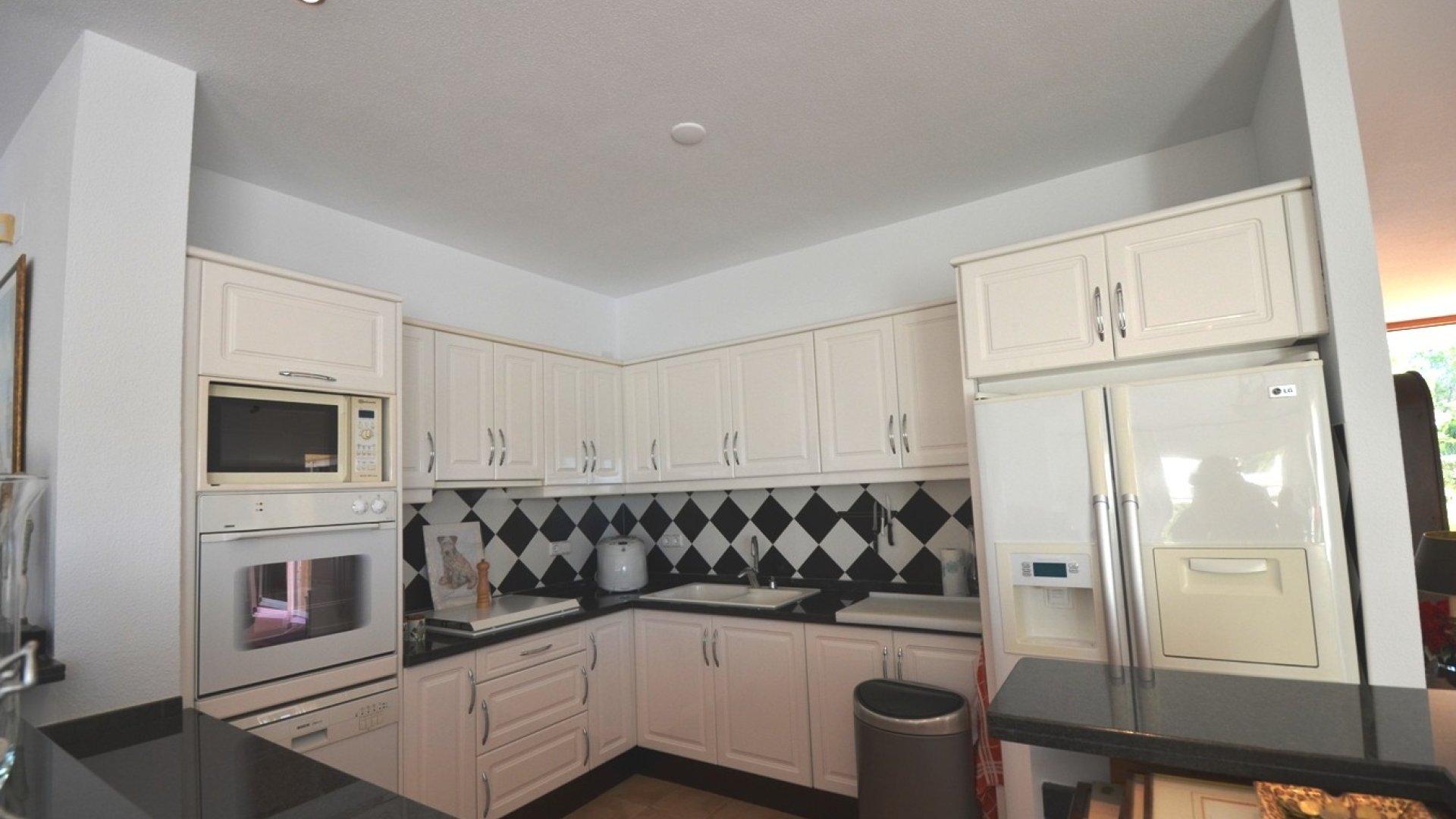 Resale - Villa -
Altea