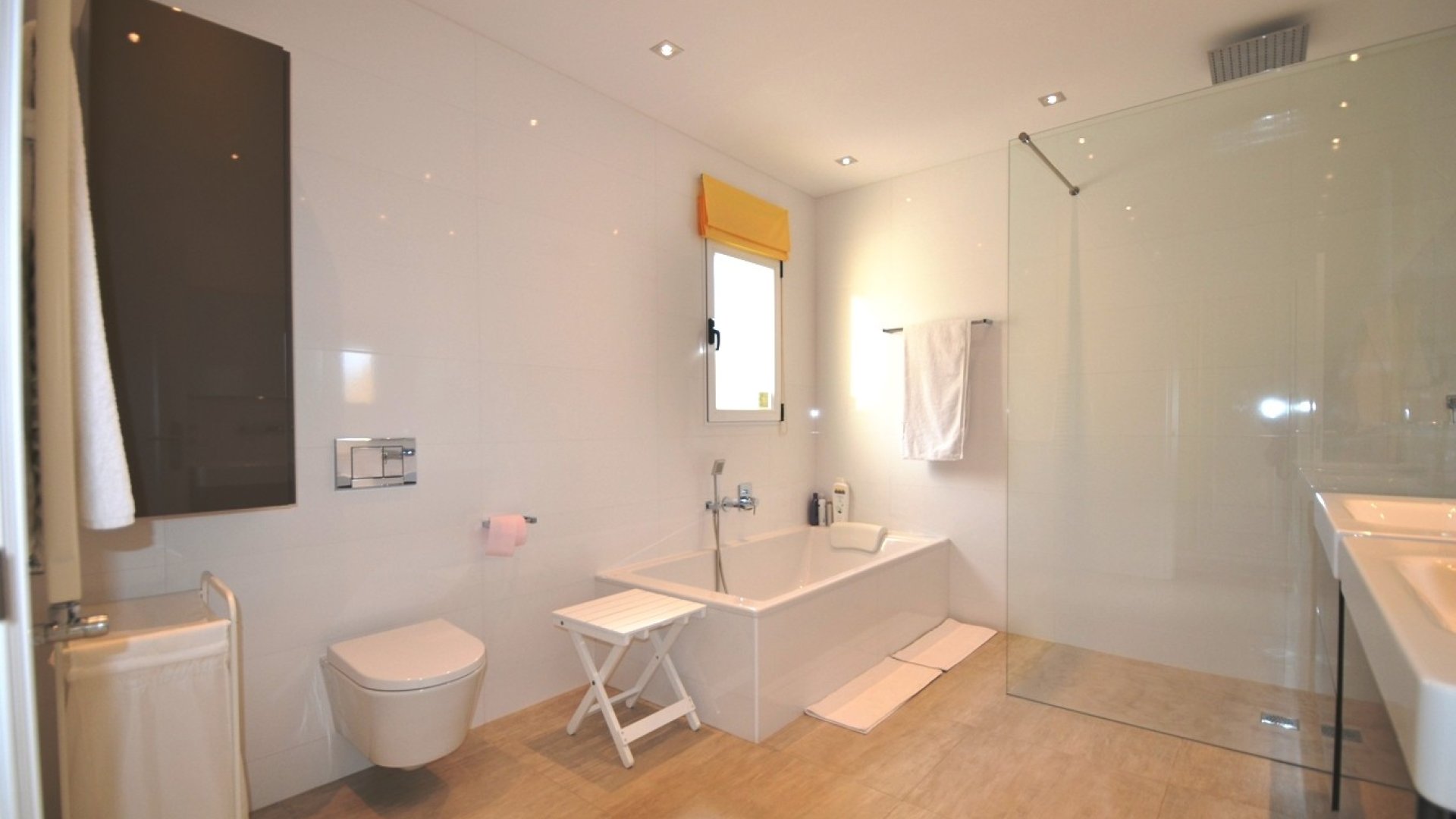 Resale - Villa -
Altea