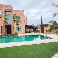 Resale - Villa -
Altorreal