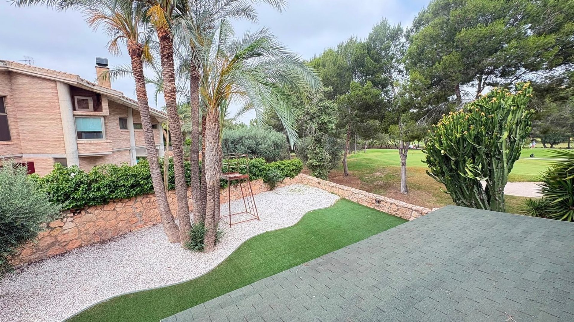Resale - Villa -
Altorreal