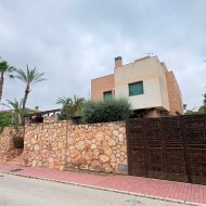 Resale - Villa -
Altorreal