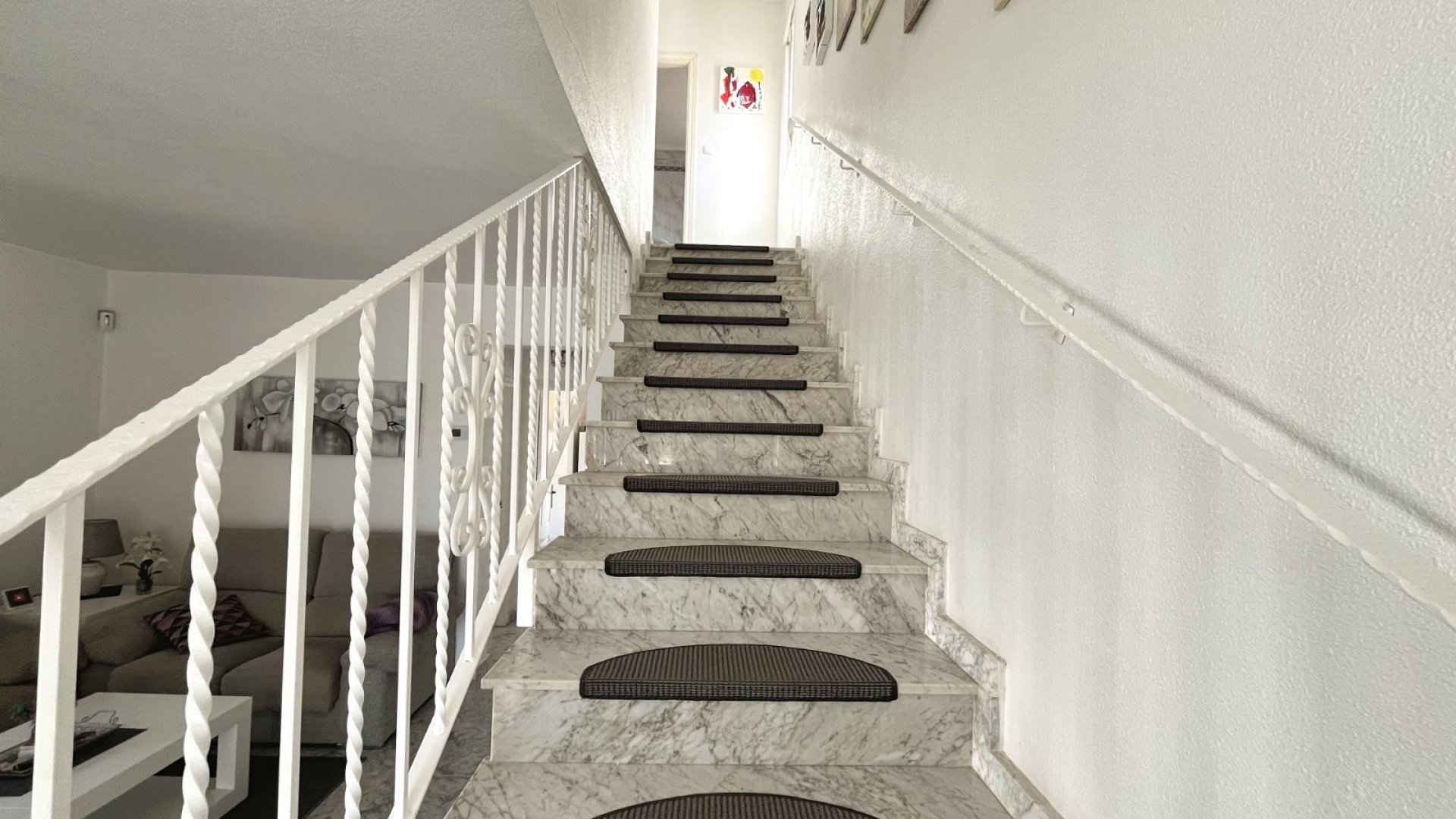 Resale - Villa -
Benijofar - Monte Azul