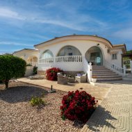 Resale - Villa -
Benijofar - Monte Azul