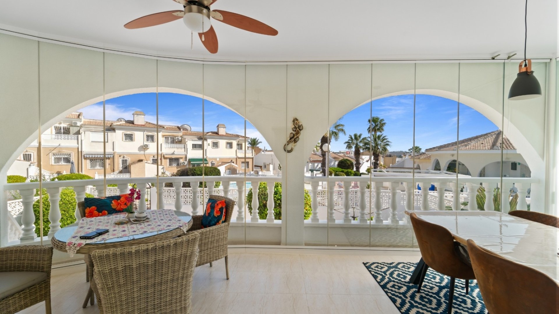Resale - Villa -
Benijofar - Monte Azul