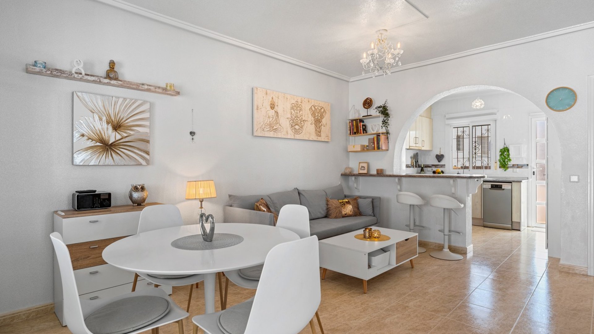 Resale - Villa -
Benijofar - Monte Azul