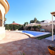 Resale - Villa -
Benijofar - Monte Azul