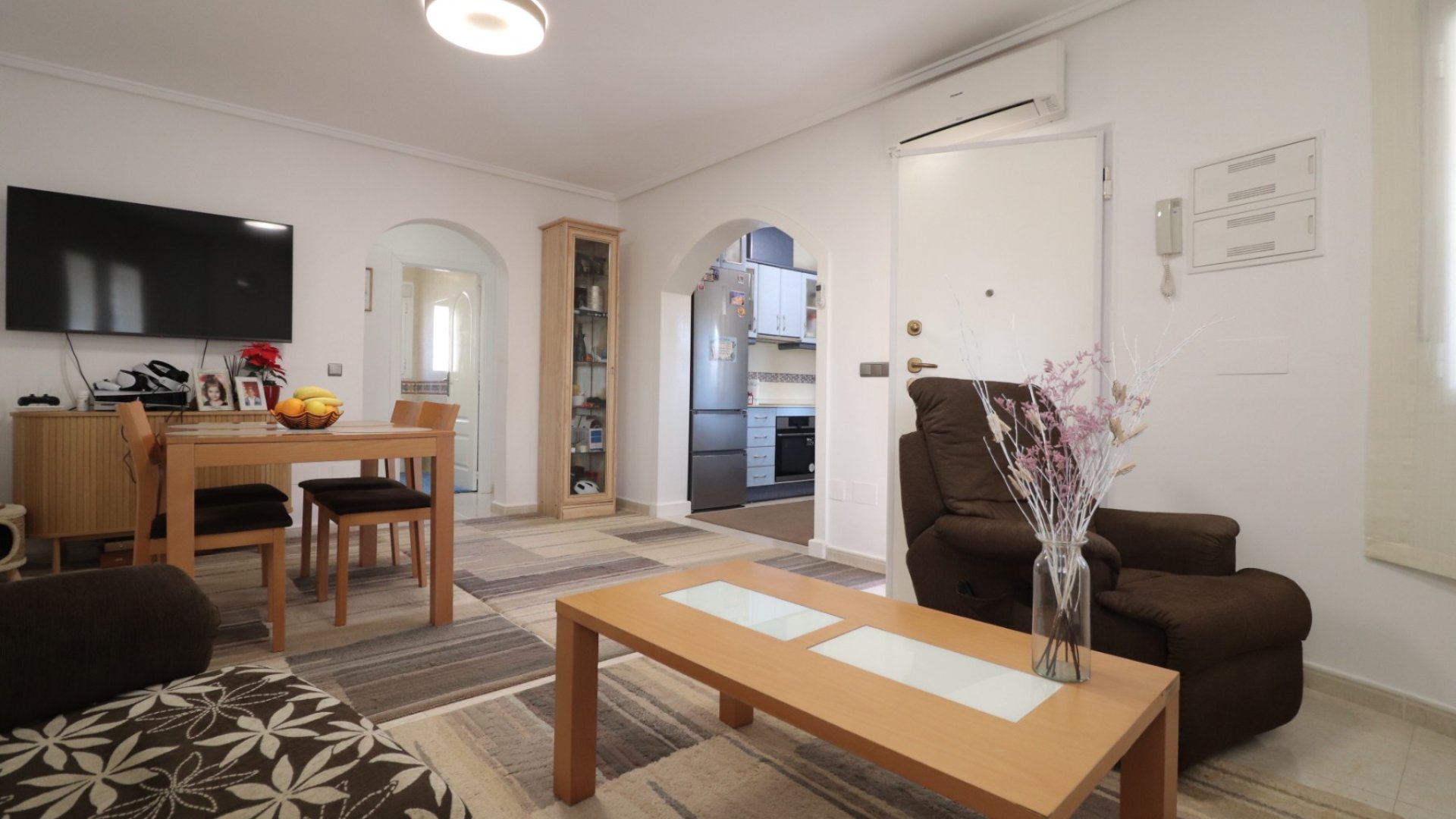 Resale - Villa -
Benijofar - Monte Azul