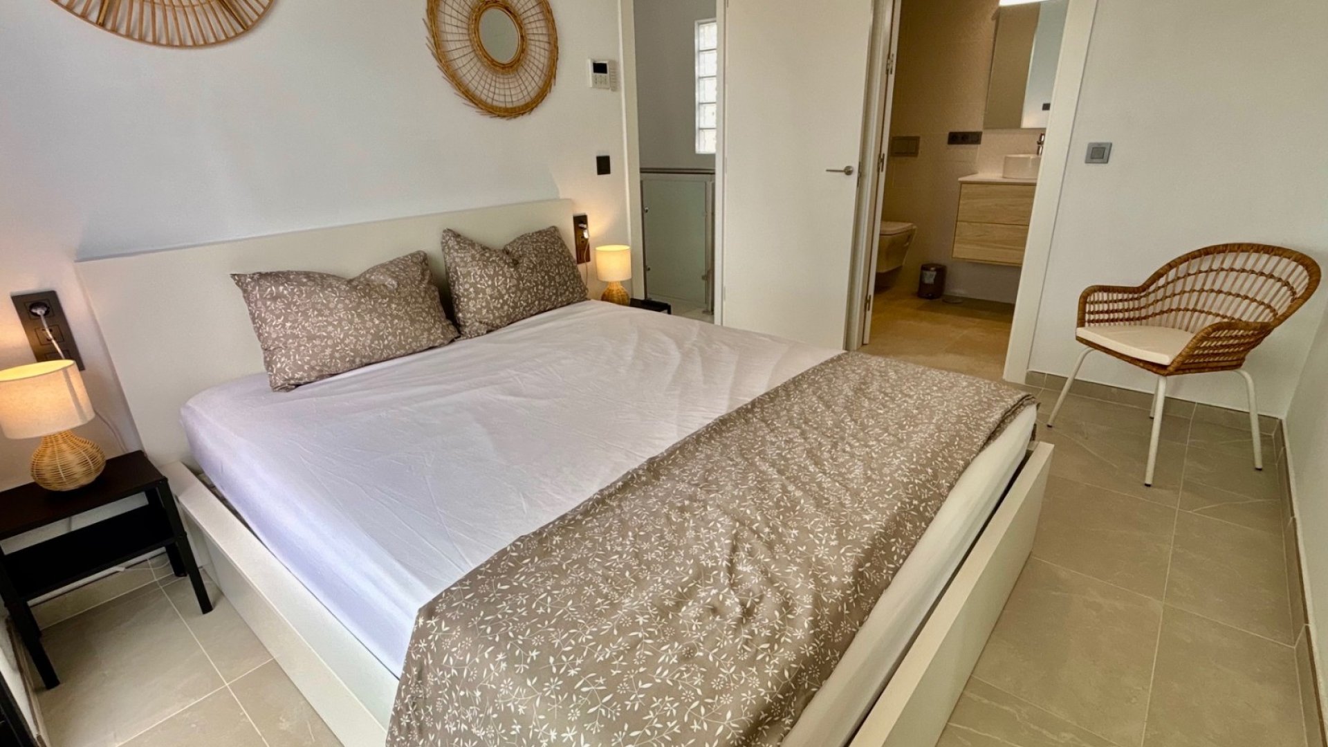 Resale - Villa -
Benijofar