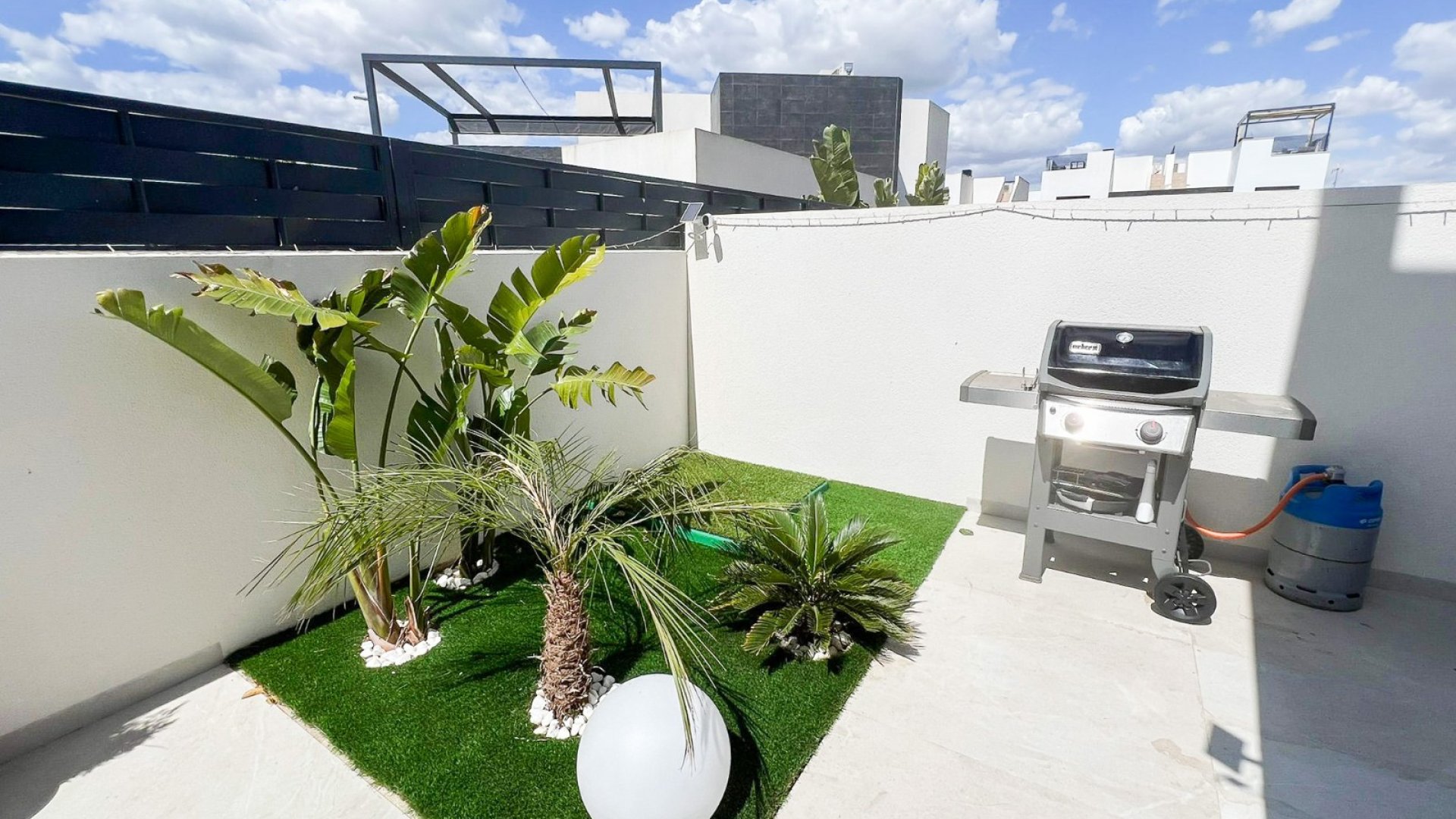 Resale - Villa -
Benijofar