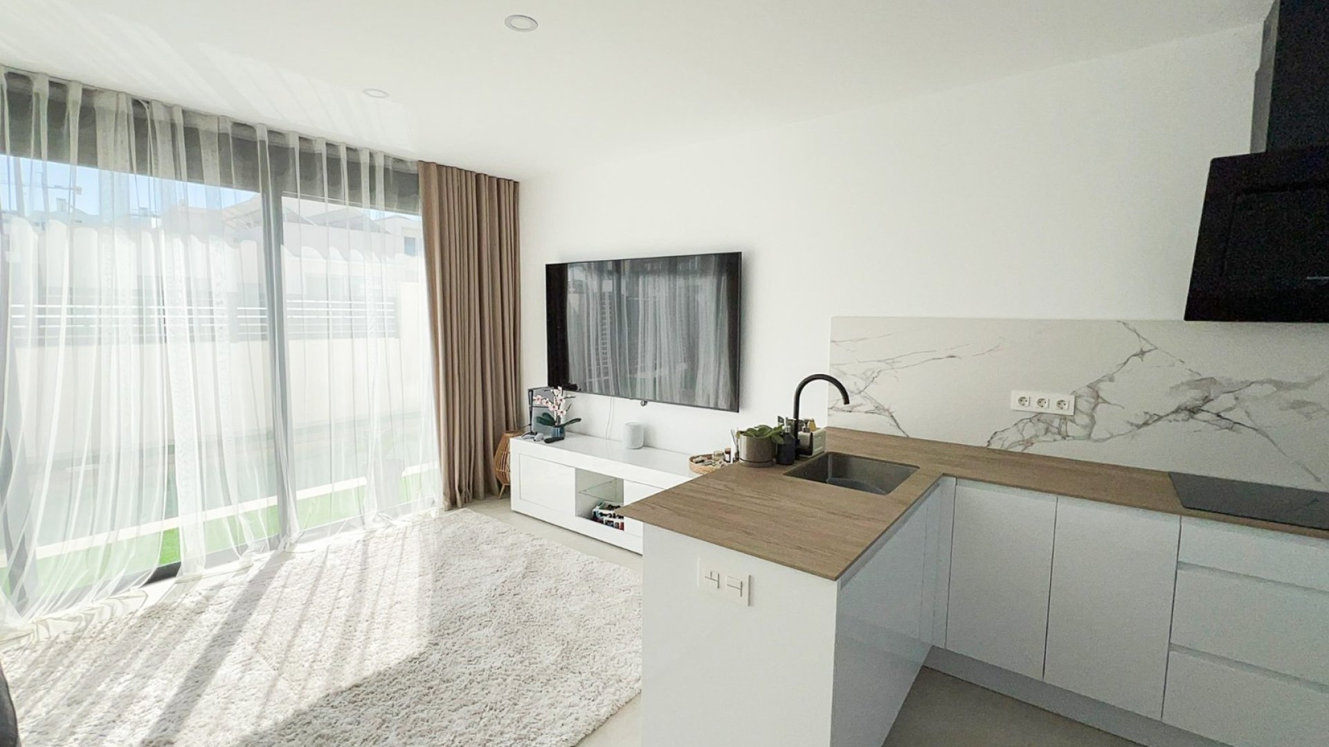 Resale - Villa -
Benijofar