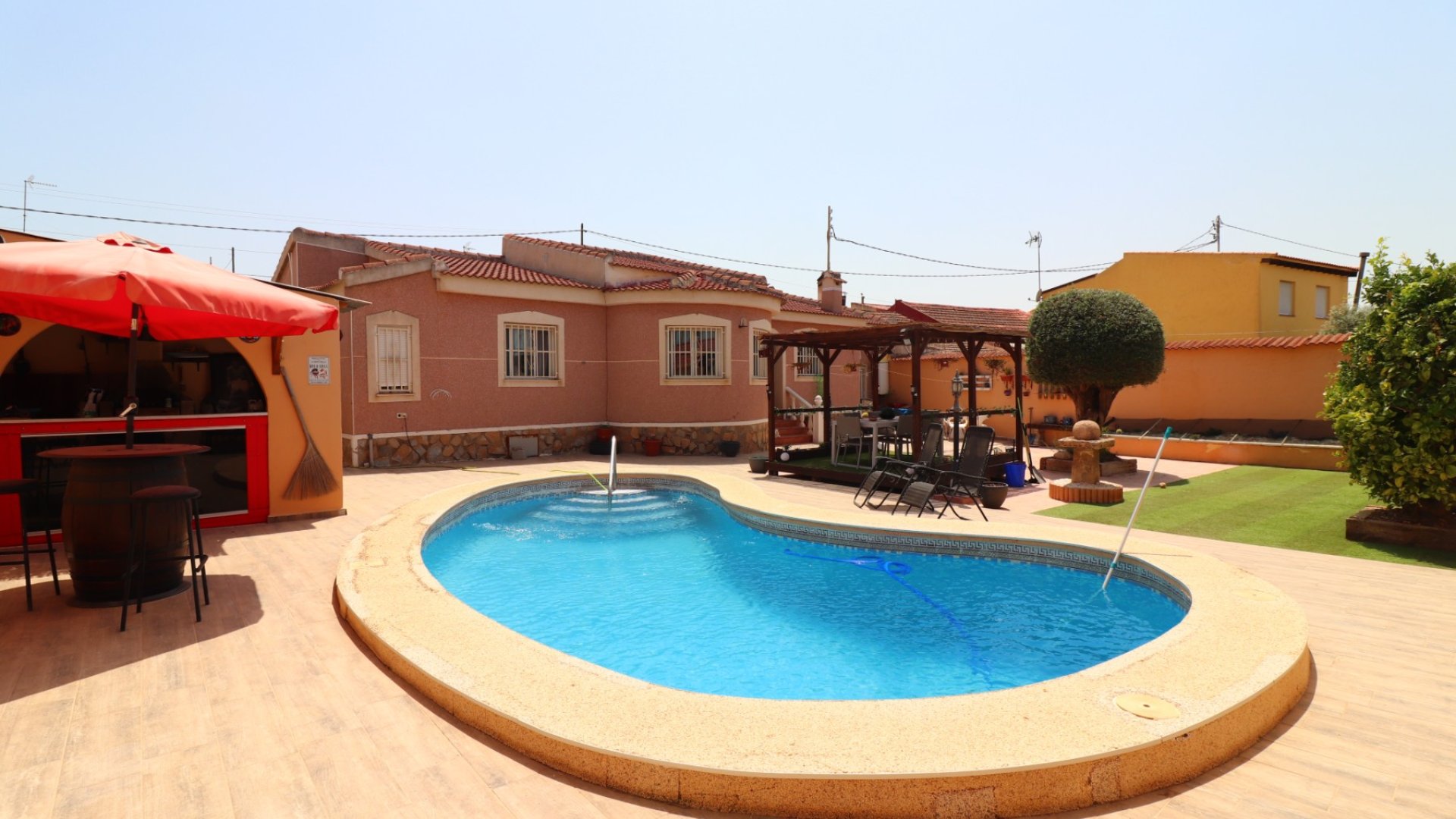 Resale - Villa -
Benijofar