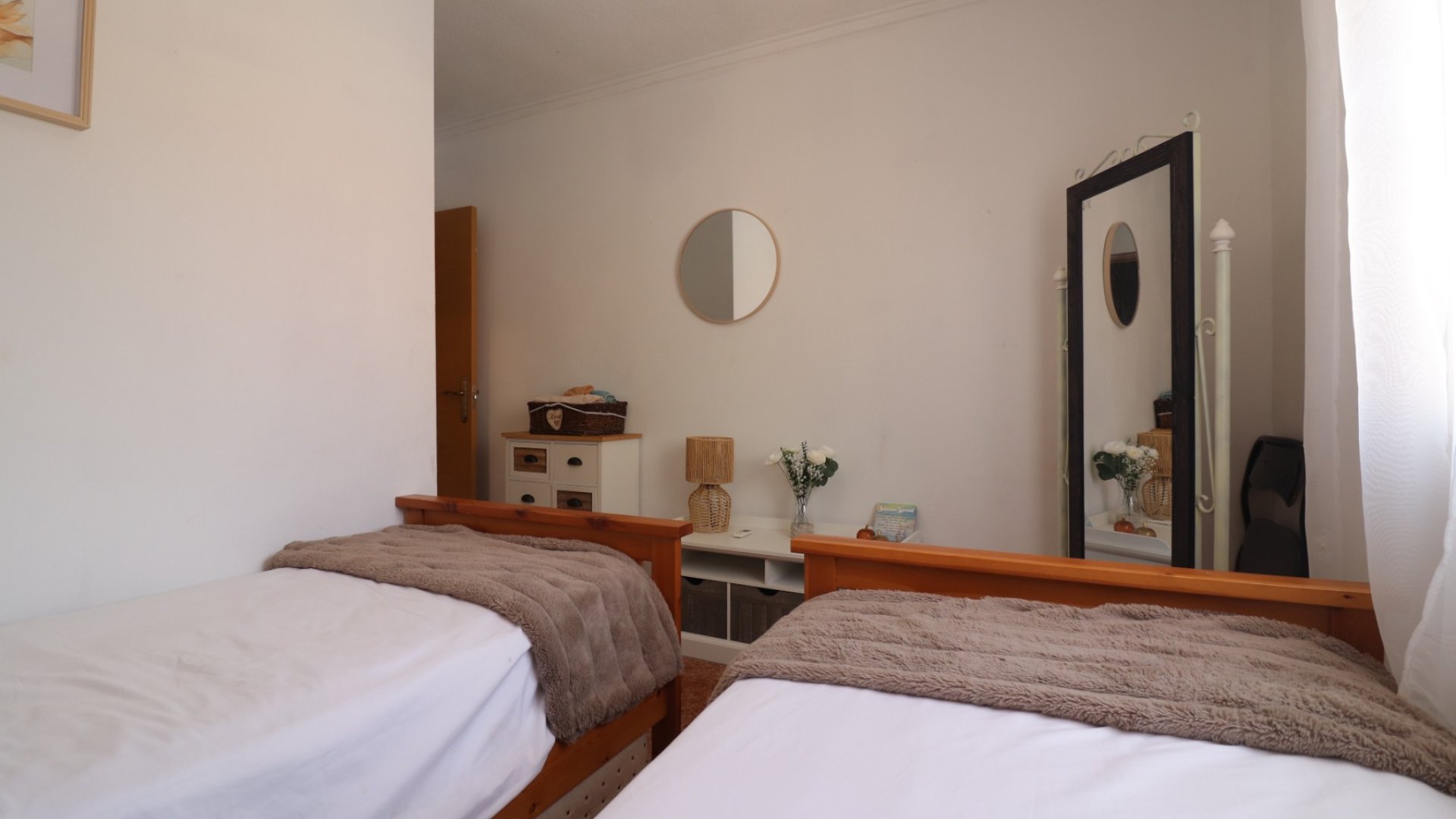 Resale - Villa -
Benijofar