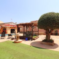 Resale - Villa -
Benijofar