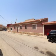 Resale - Villa -
Benijofar