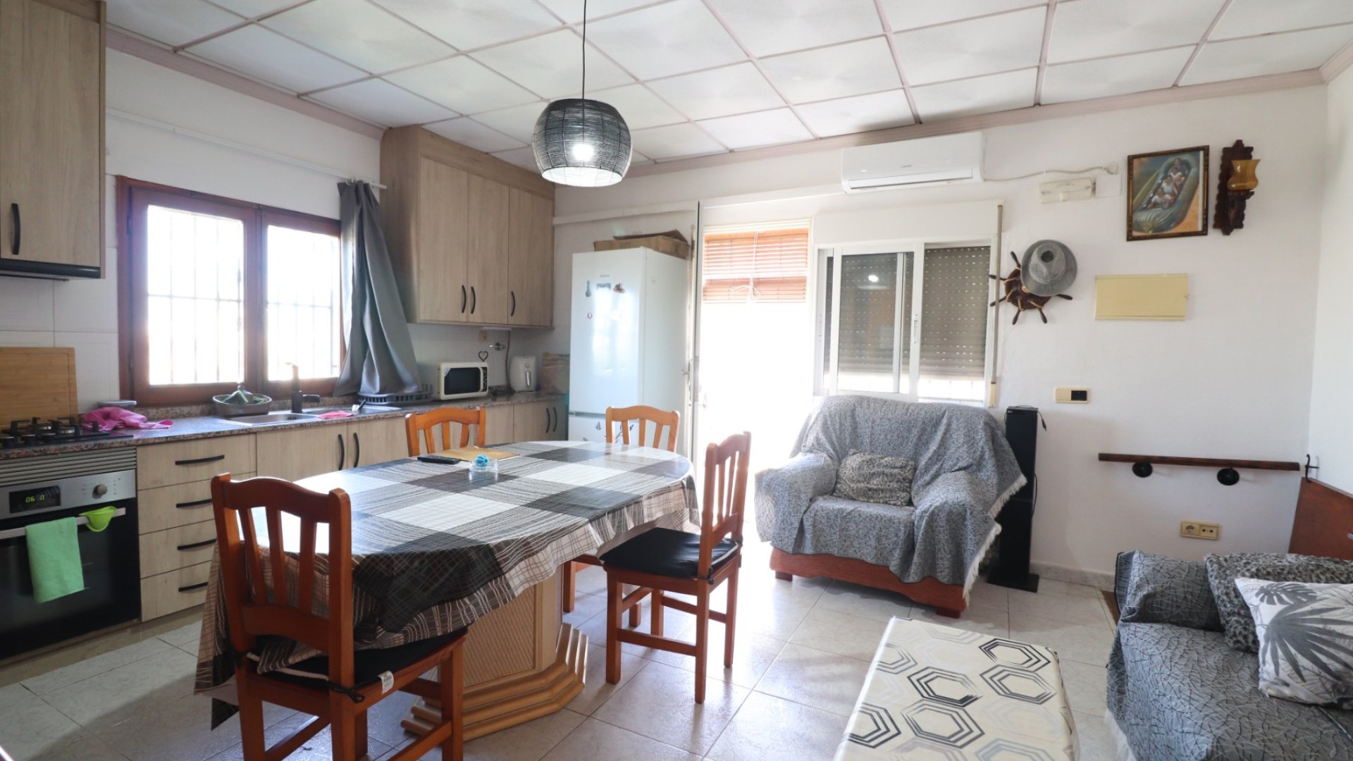 Resale - Villa -
Benijofar