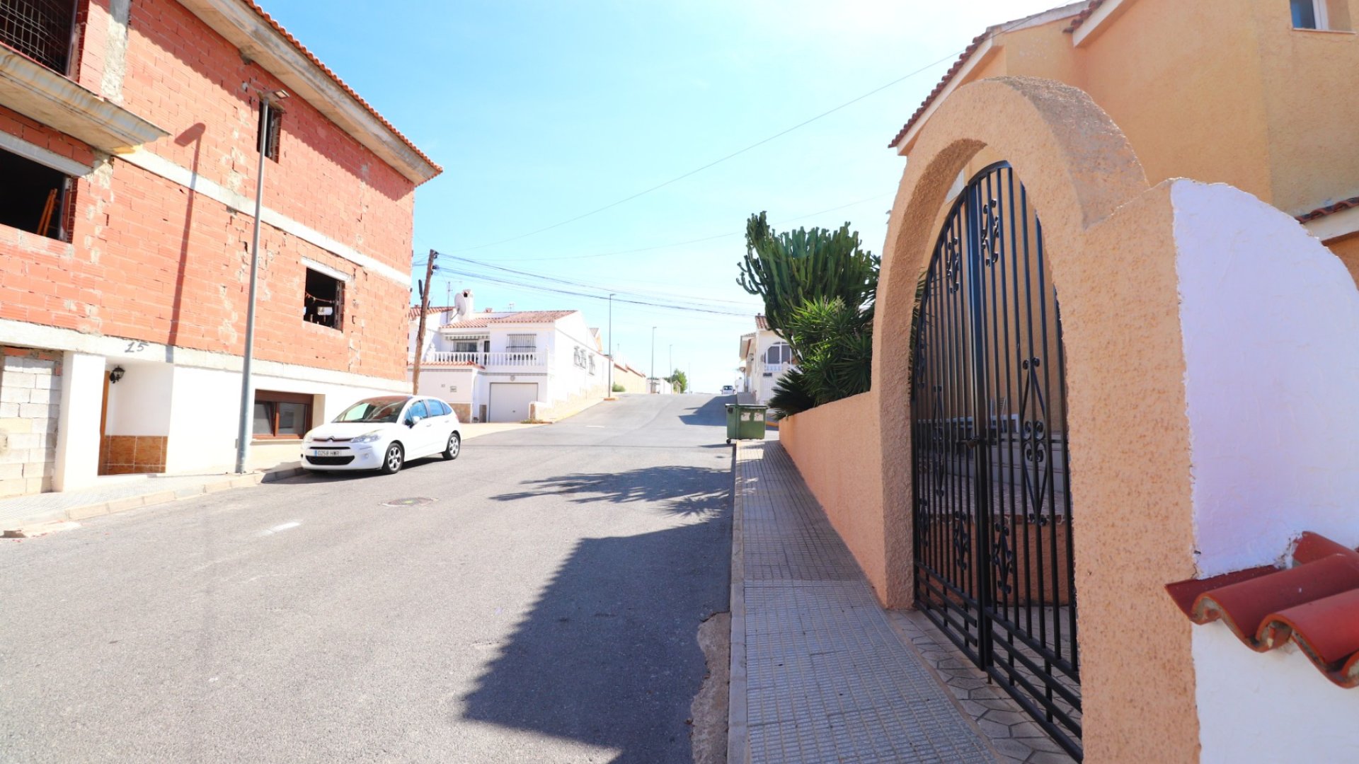 Resale - Villa -
Benijofar
