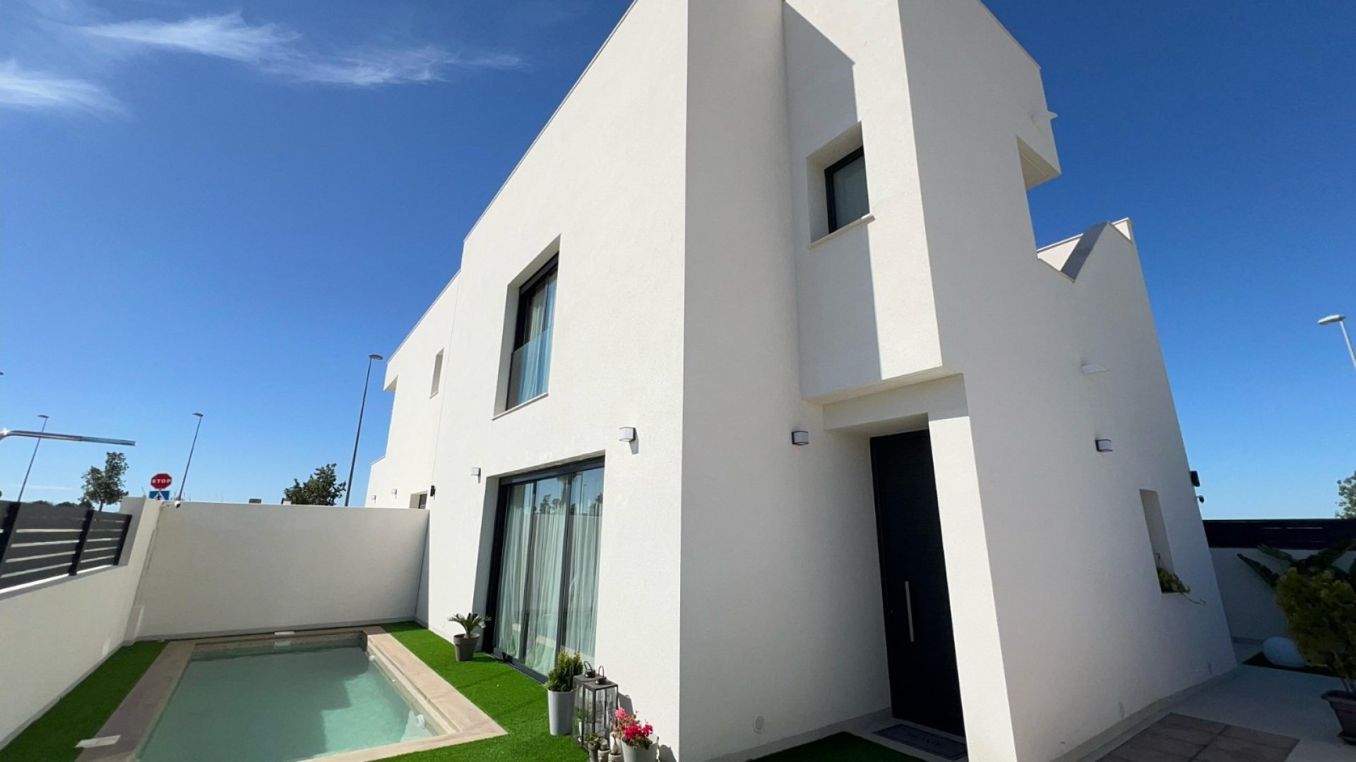 Resale - Villa -
Benijofar