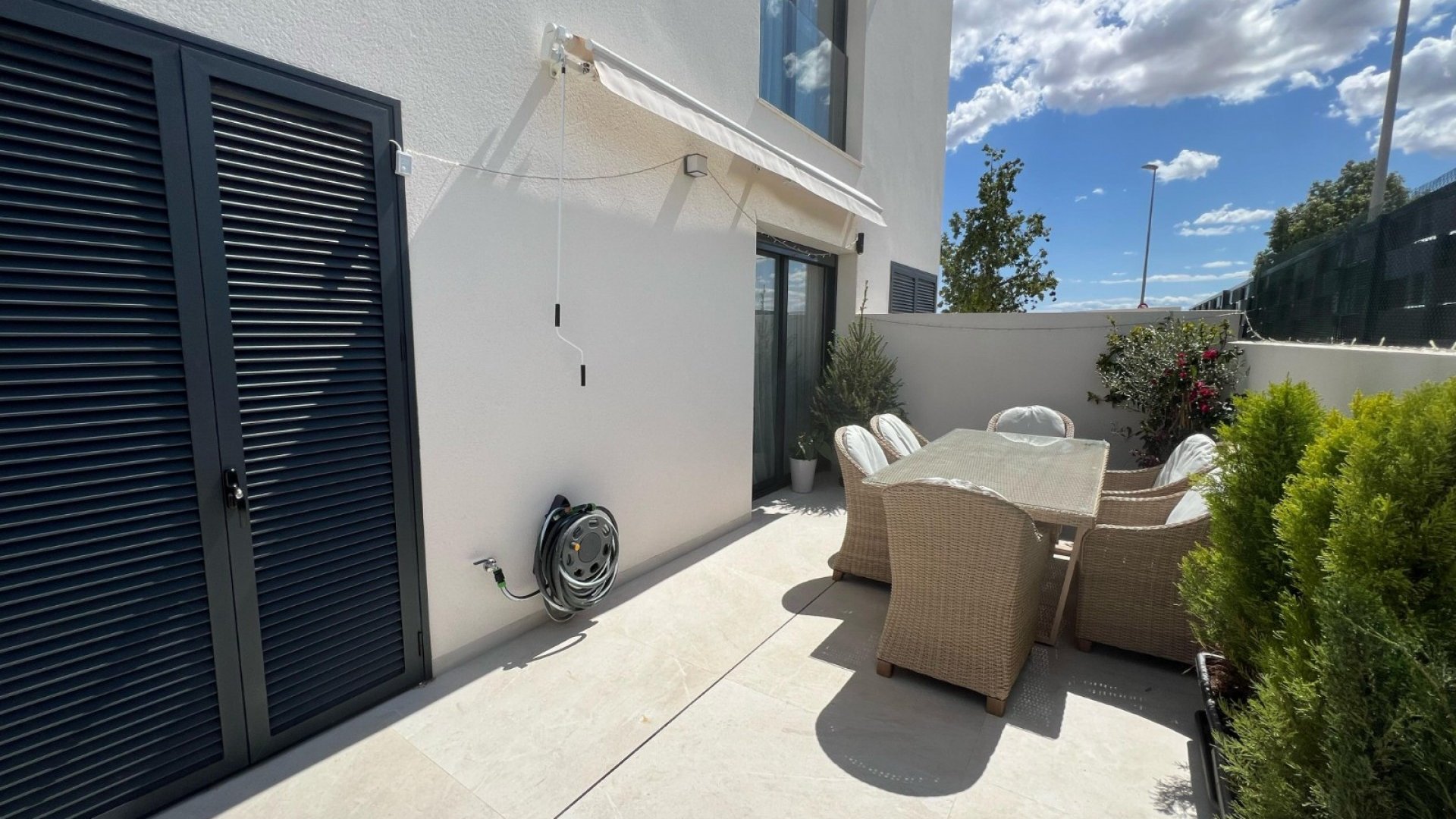 Resale - Villa -
Benijofar