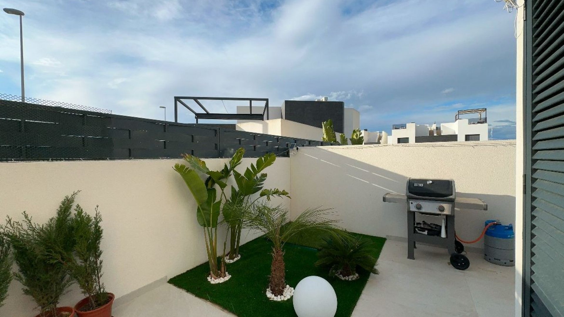 Resale - Villa -
Benijofar