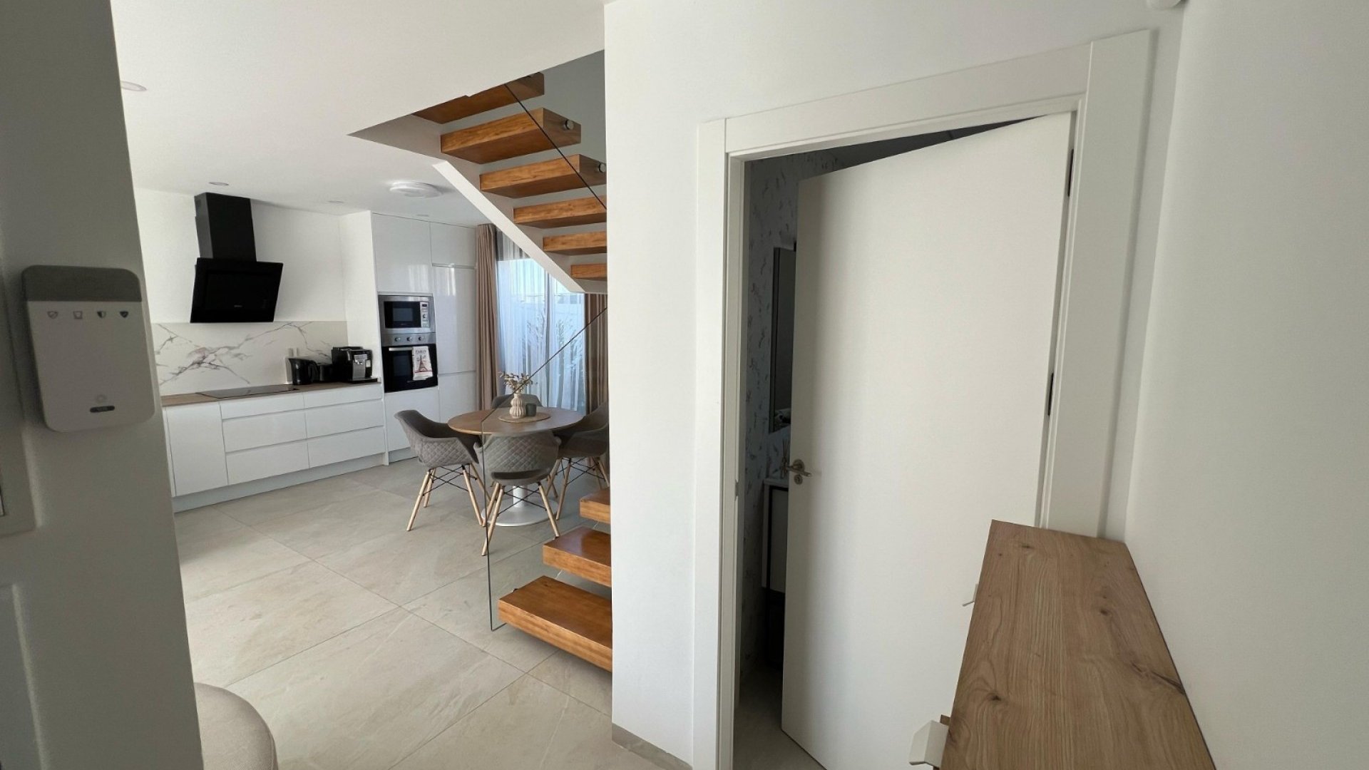 Resale - Villa -
Benijofar