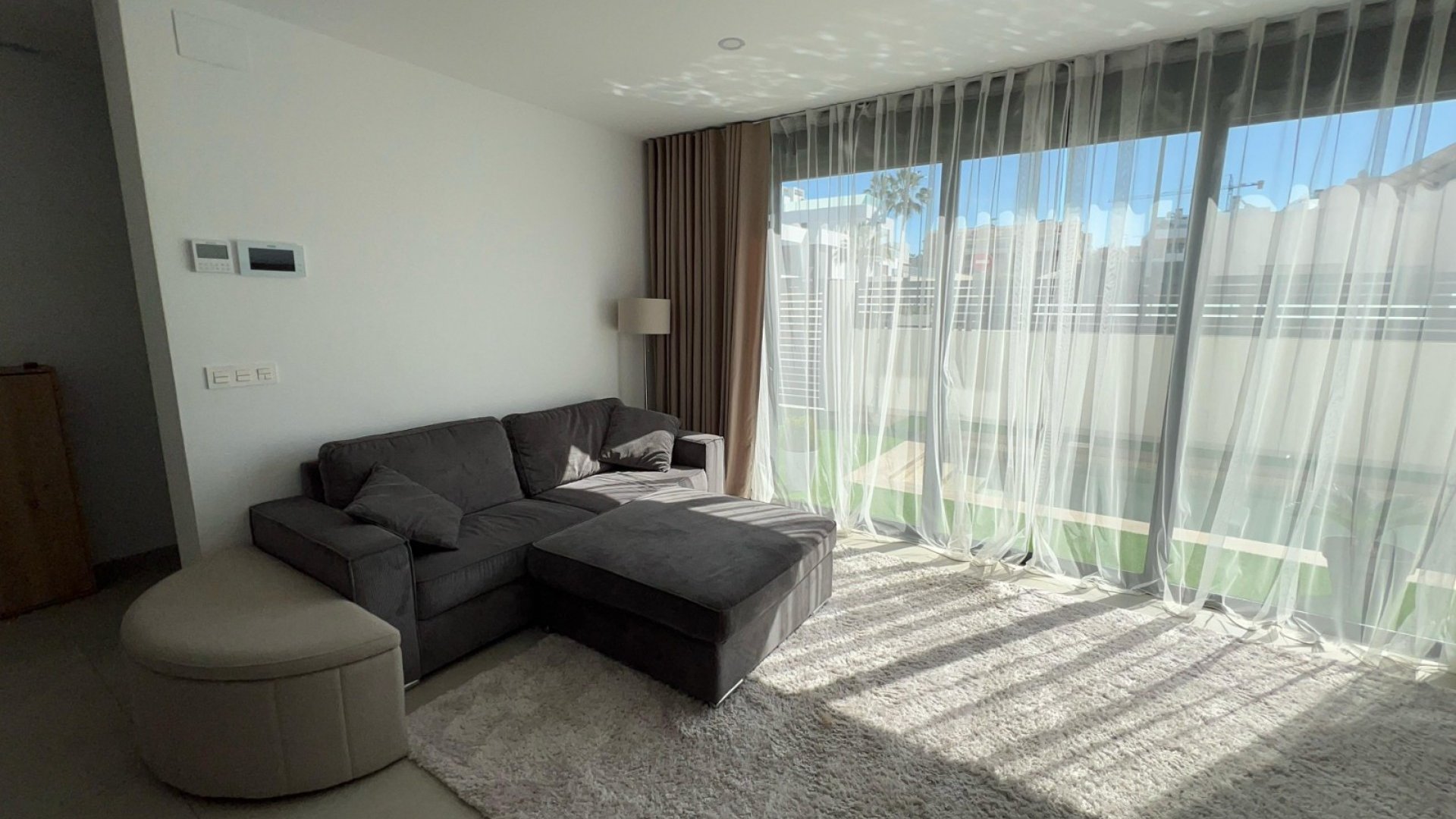 Resale - Villa -
Benijofar