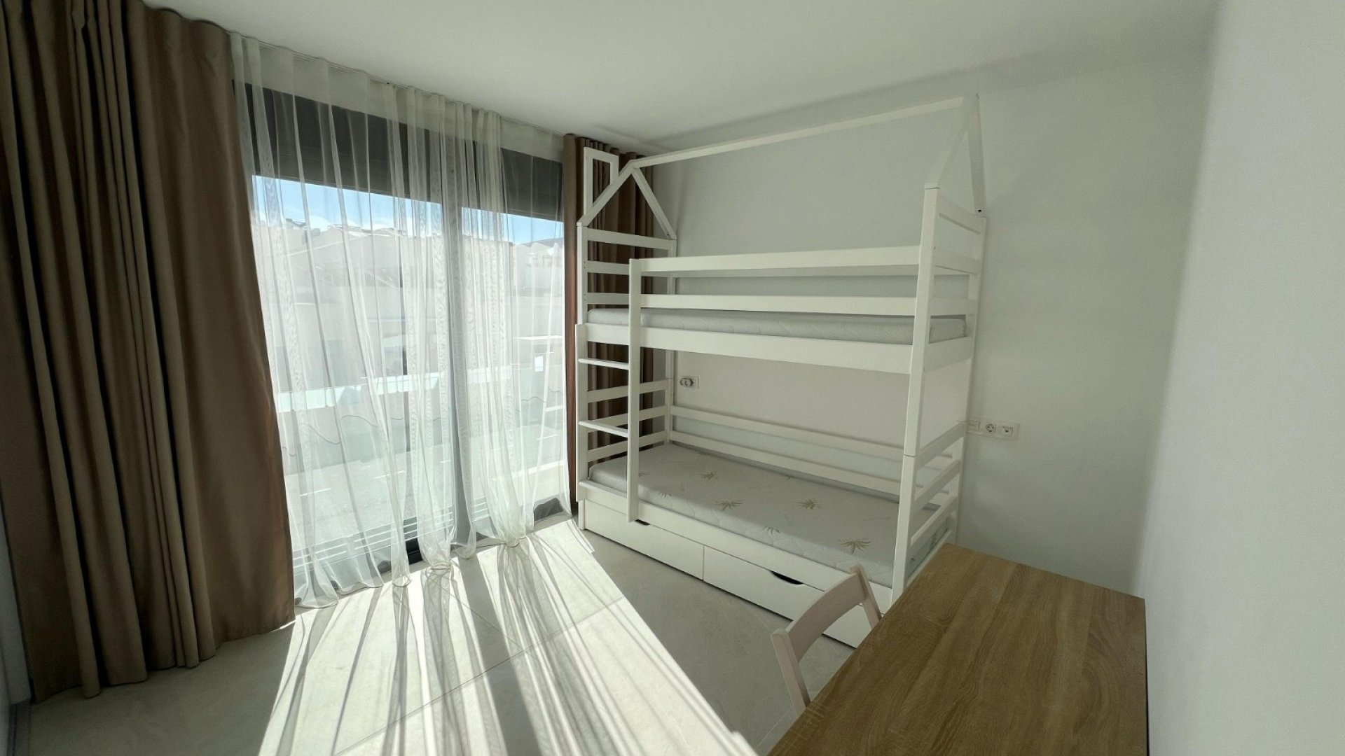 Resale - Villa -
Benijofar