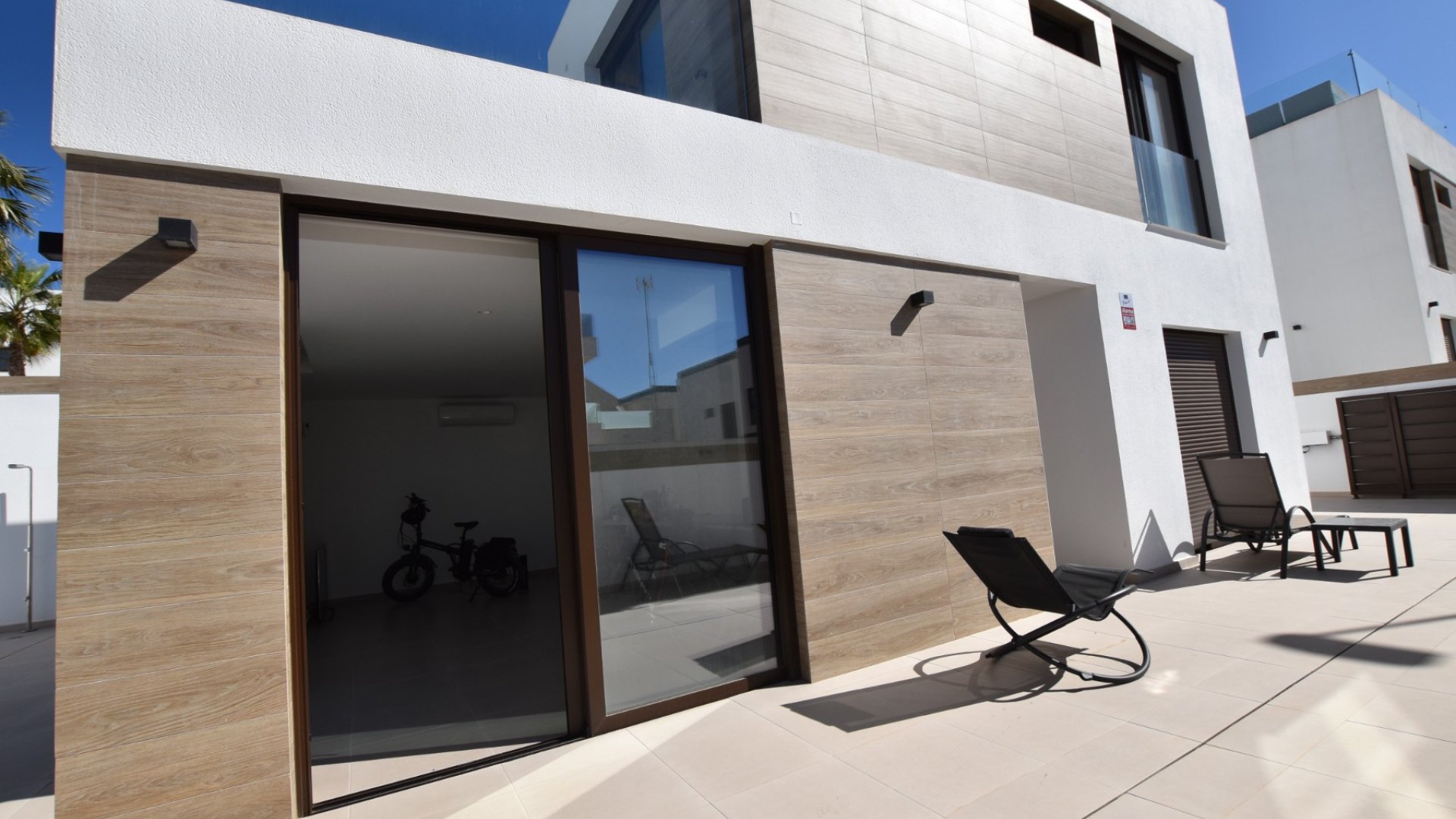 Resale - Villa -
Benijofar