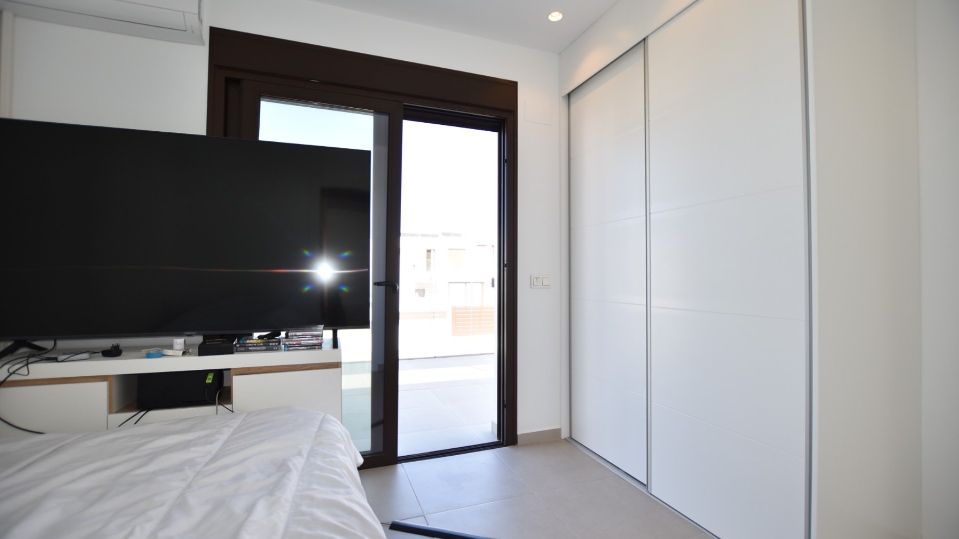 Resale - Villa -
Benijofar