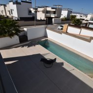 Resale - Villa -
Benijofar