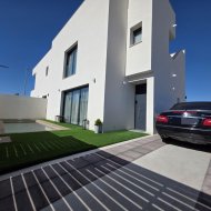 Resale - Villa -
Benijofar