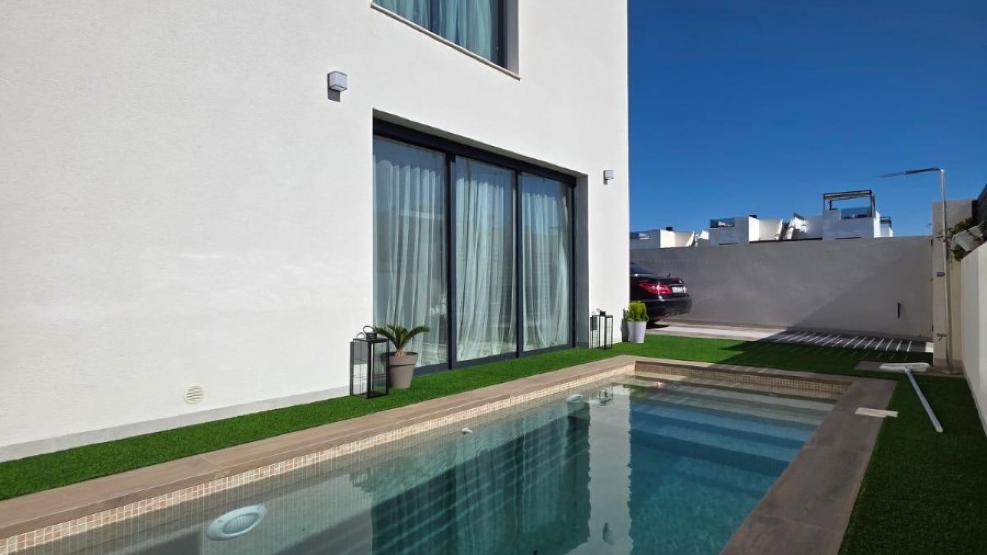 Resale - Villa -
Benijofar