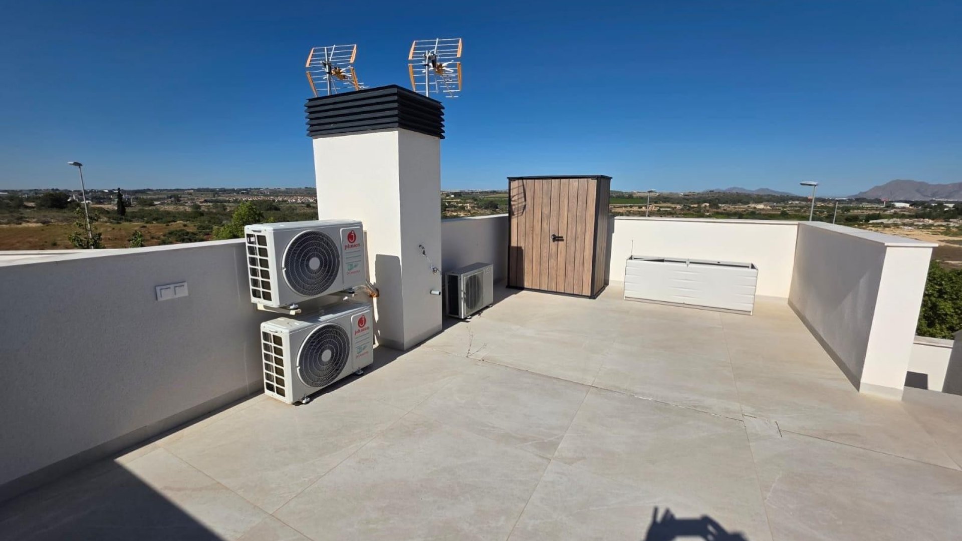 Resale - Villa -
Benijofar