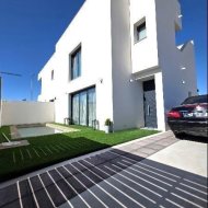 Resale - Villa -
Benijofar