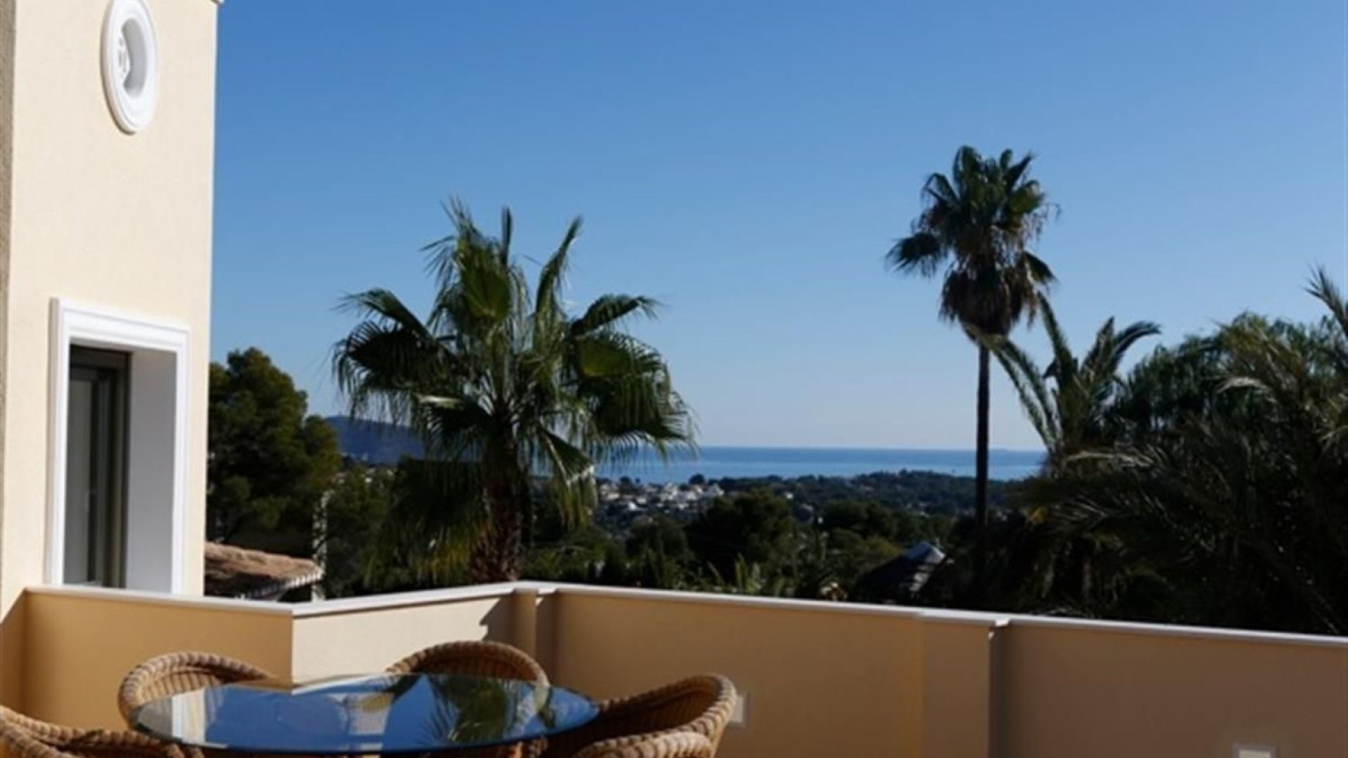 Resale - Villa -
Benissa - Cala Advocat - Baladrar