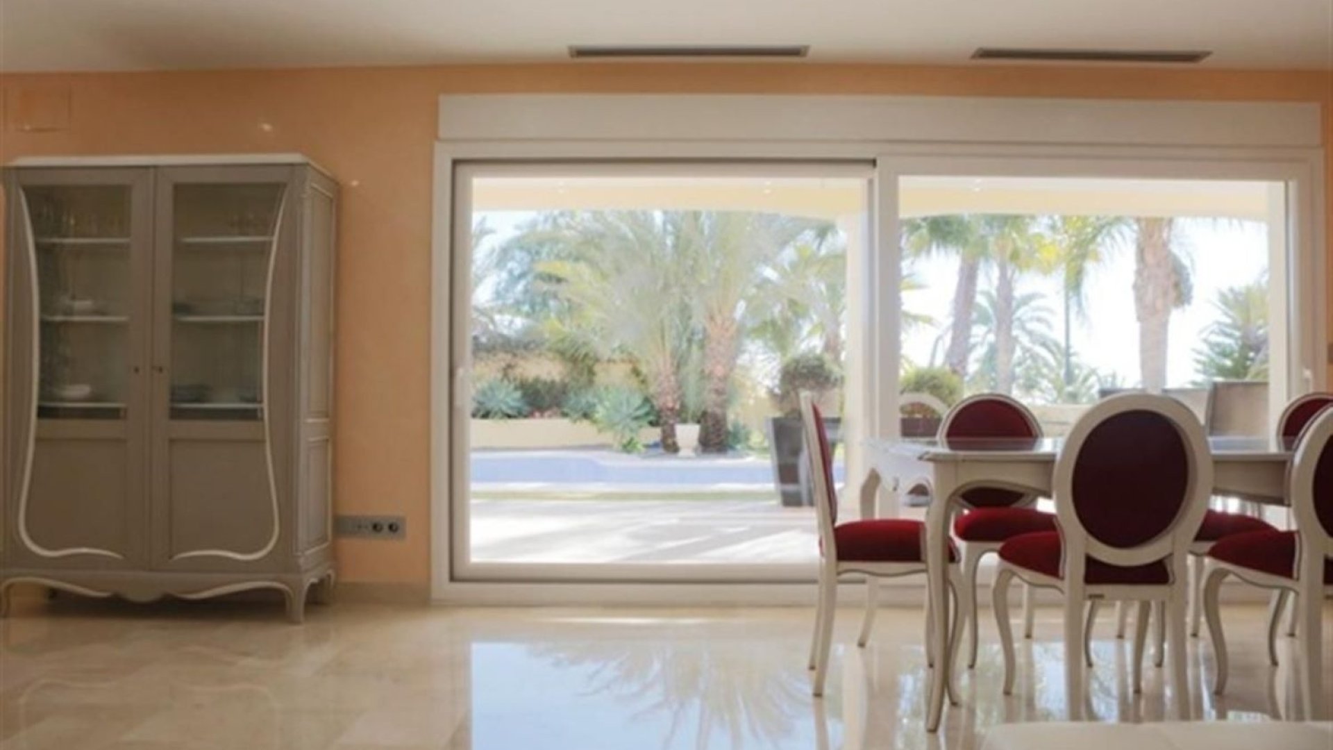 Resale - Villa -
Benissa - Cala Advocat - Baladrar