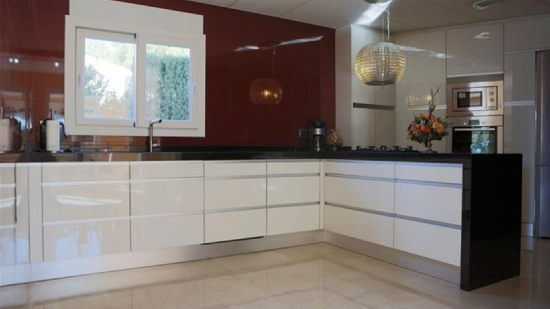 Resale - Villa -
Benissa - Cala Advocat - Baladrar