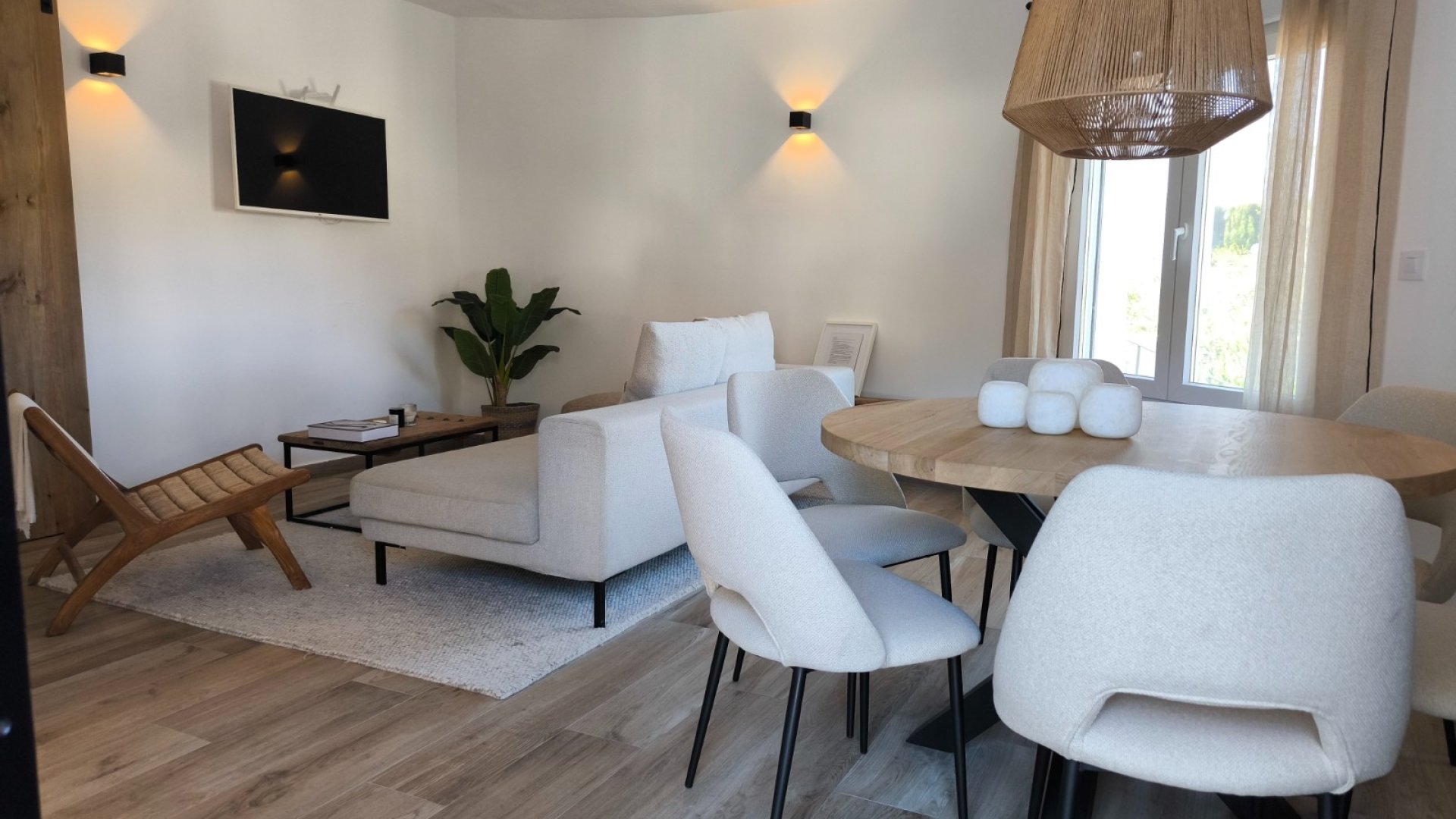 Resale - Villa -
Benissa - La Fustera