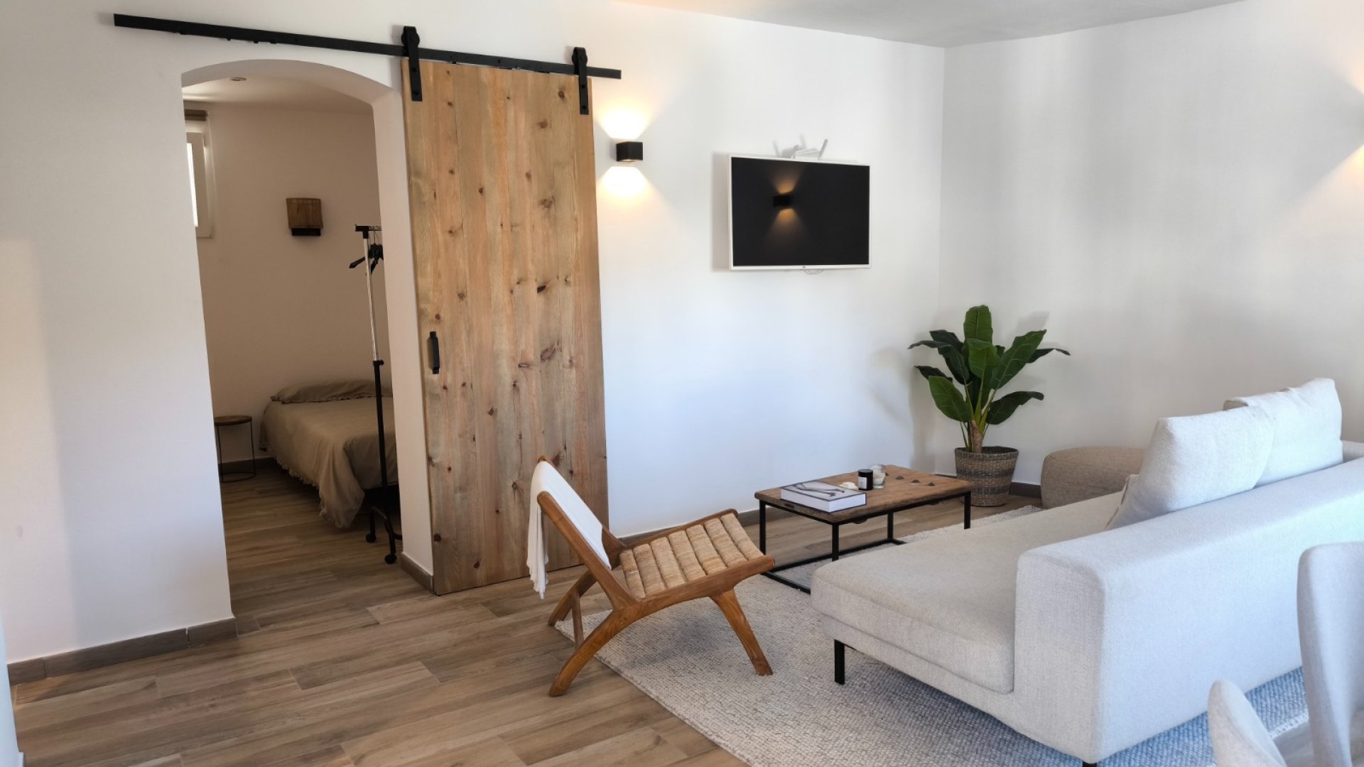 Resale - Villa -
Benissa - La Fustera