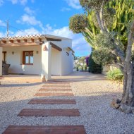Resale - Villa -
Benissa - Montemar