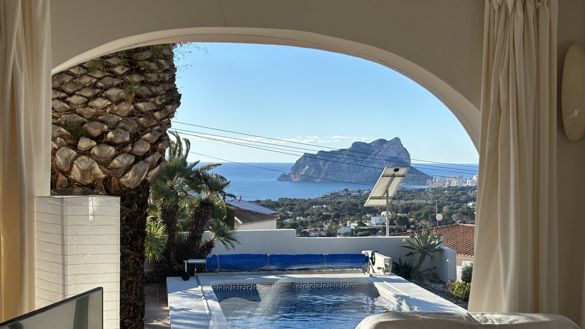Resale - Villa -
Benissa - Montemar